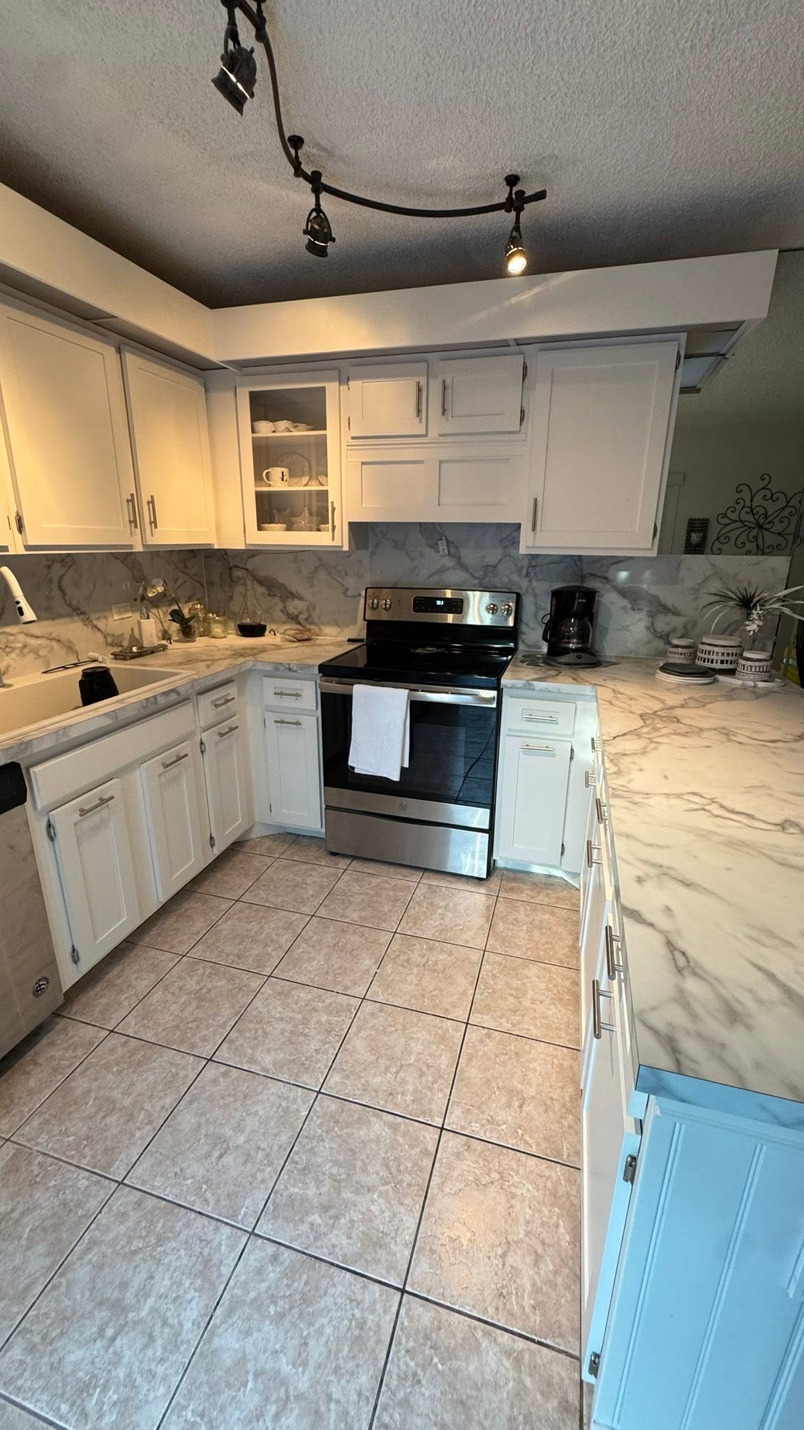 Recently completed kitchen remodel by Dependable Guys LLC, Port St. Lucie, FL