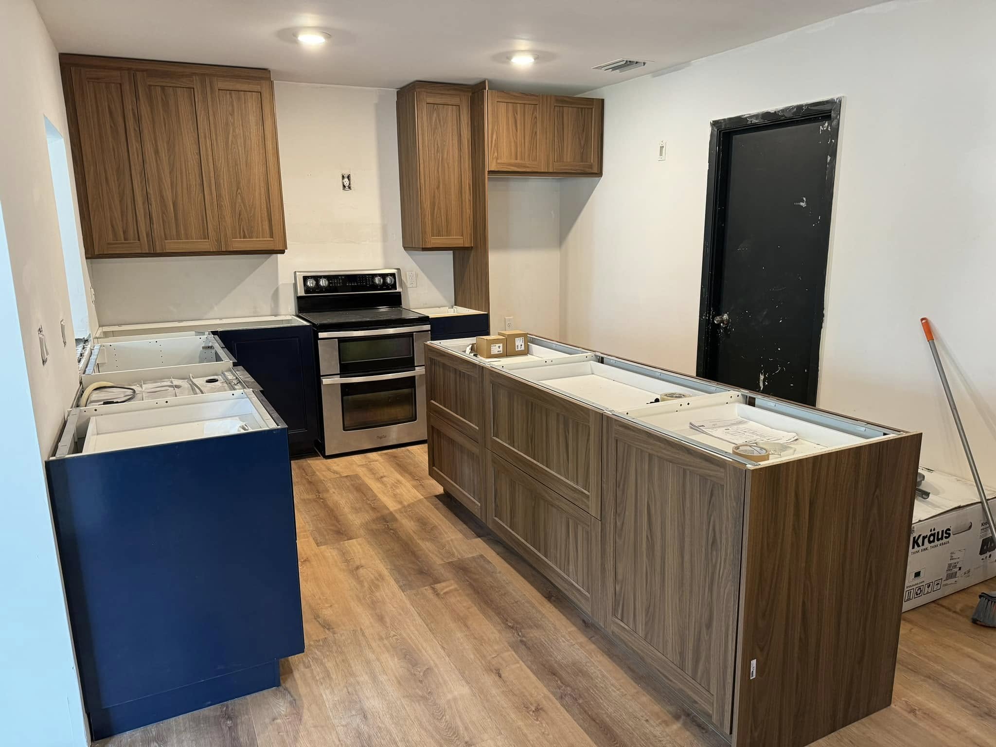Kitchen cabinet installation, kitchen remodel in Port St. Lucie, FL by Dependable Guys LLC